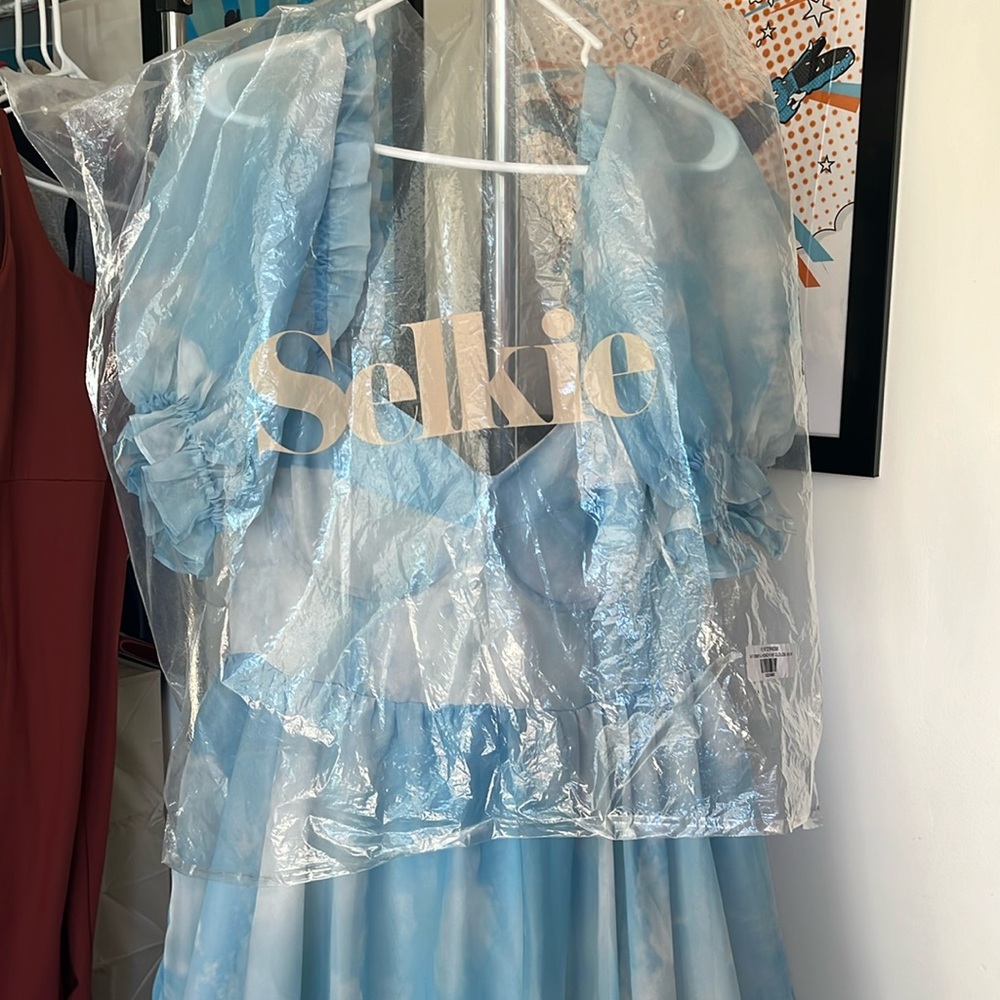New with tags! Full length Selkie dress 14/16/1X